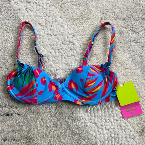 ✨5 for $15✨ Tabitha Brown Target Tropical Print Bikini Top - Picture 3 of 10